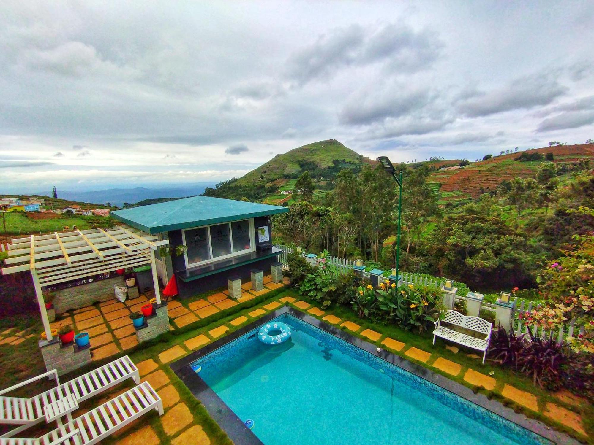 La Niebla Farm Resort Ooty Esterno foto